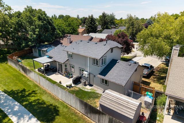 4776 N Pennfield Pl, Boise, ID 83713