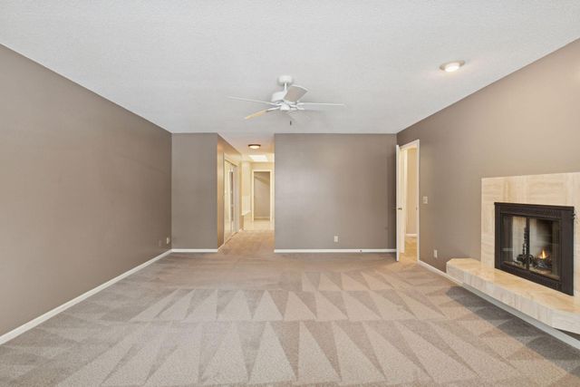 1135 Hollybrook Drive, Wayzata, MN 55391