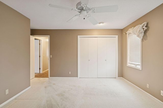 1135 Hollybrook Drive, Wayzata, MN 55391