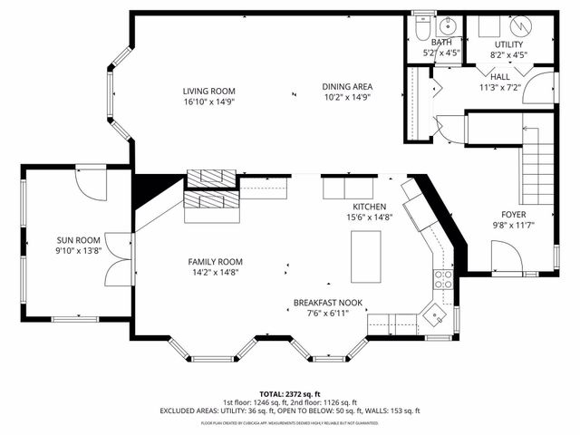 1135 Hollybrook Drive, Wayzata, MN 55391