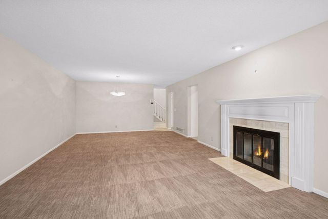 1135 Hollybrook Drive, Wayzata, MN 55391