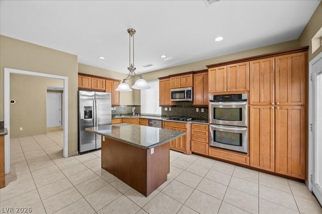 2213 White Mist Drive, Las Vegas, NV 89134