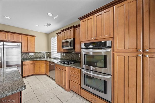 2213 White Mist Drive, Las Vegas, NV 89134