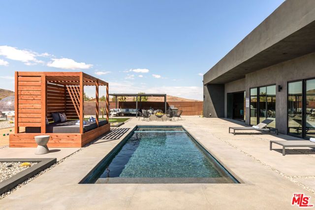 3000 Rockwood Road, Joshua Tree, CA 92252