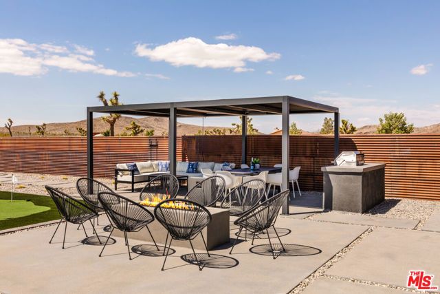 3000 Rockwood Road, Joshua Tree, CA 92252