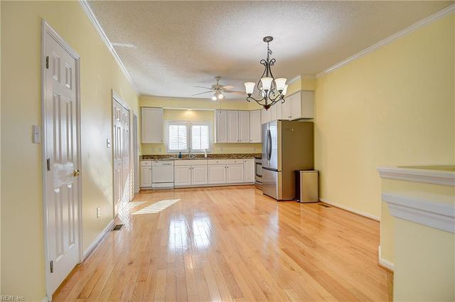 3202 Shore DR, Virginia Beach, VA 23451