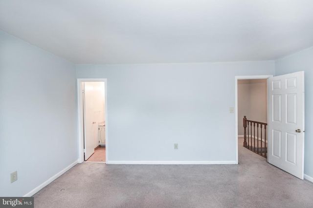 8385 WOODLINE CT, Manassas, VA 20110