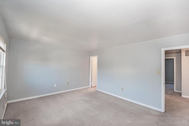 8385 WOODLINE CT, Manassas, VA 20110