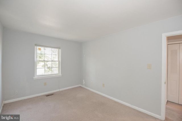 8385 WOODLINE CT, Manassas, VA 20110