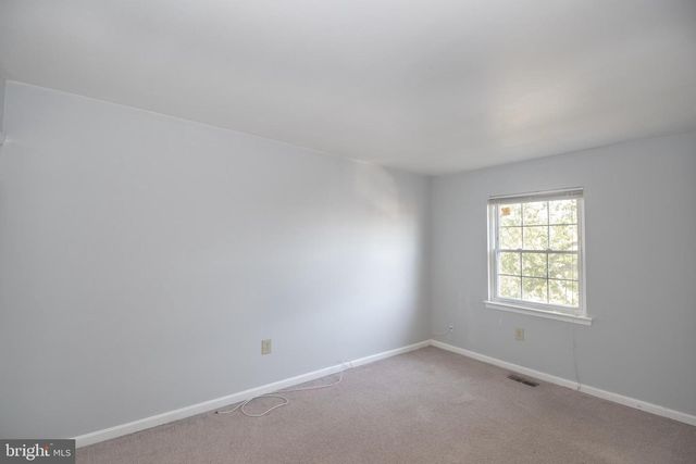 8385 WOODLINE CT, Manassas, VA 20110