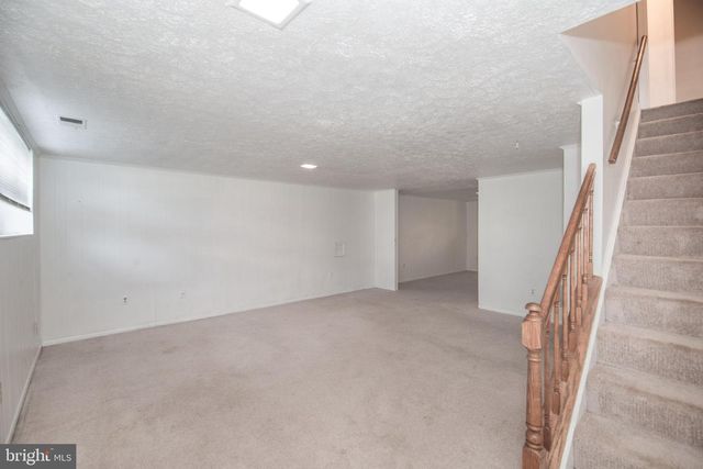 8385 WOODLINE CT, Manassas, VA 20110