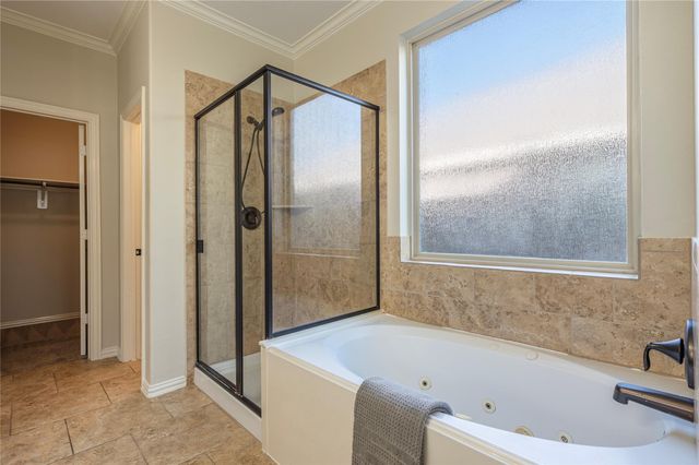 6719 Strawberry Brook Lane, Dickinson, TX 77539