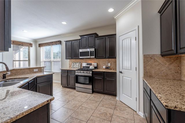 6719 Strawberry Brook Lane, Dickinson, TX 77539