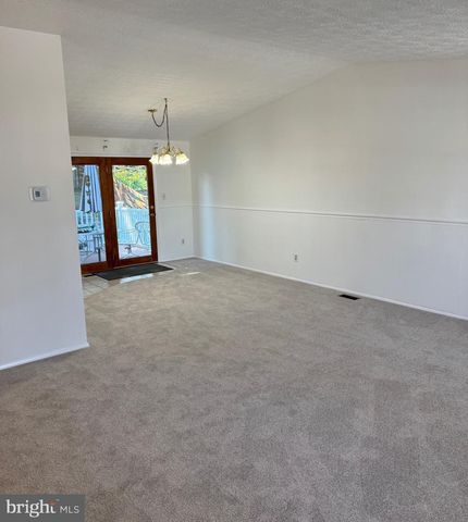 540 FUSELAGE AVE, Baltimore, MD 21221