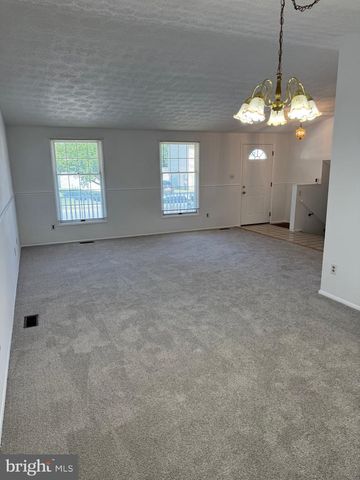 540 FUSELAGE AVE, Baltimore, MD 21221