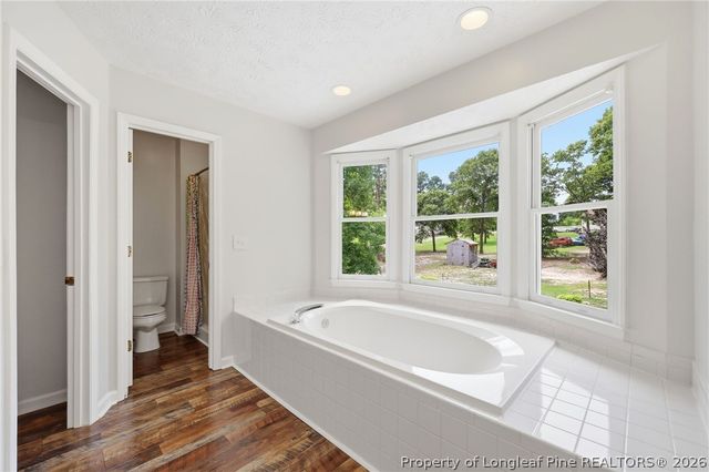 962 Lakeridge Drive, Cameron, NC 28326