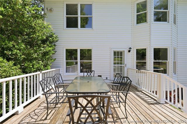962 Lakeridge Drive, Cameron, NC 28326
