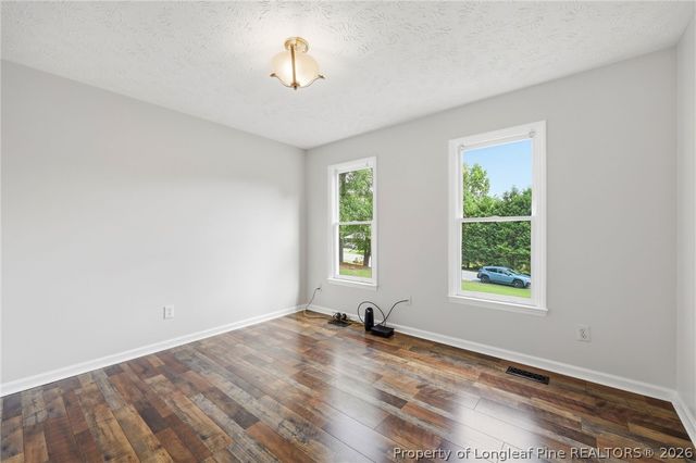 962 Lakeridge Drive, Cameron, NC 28326