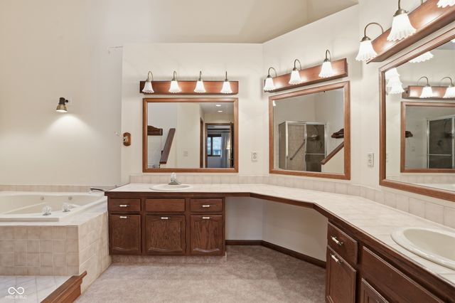 8128 Foxchase Circle, Indianapolis, IN 46256