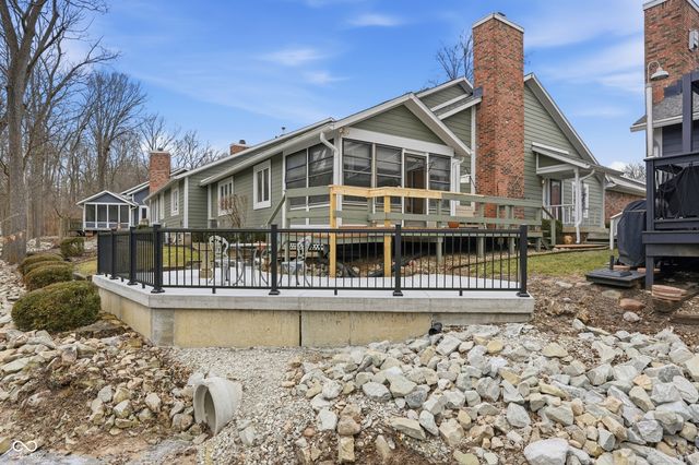 8128 Foxchase Circle, Indianapolis, IN 46256