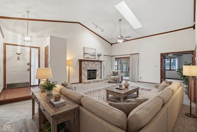 8128 Foxchase Circle, Indianapolis, IN 46256