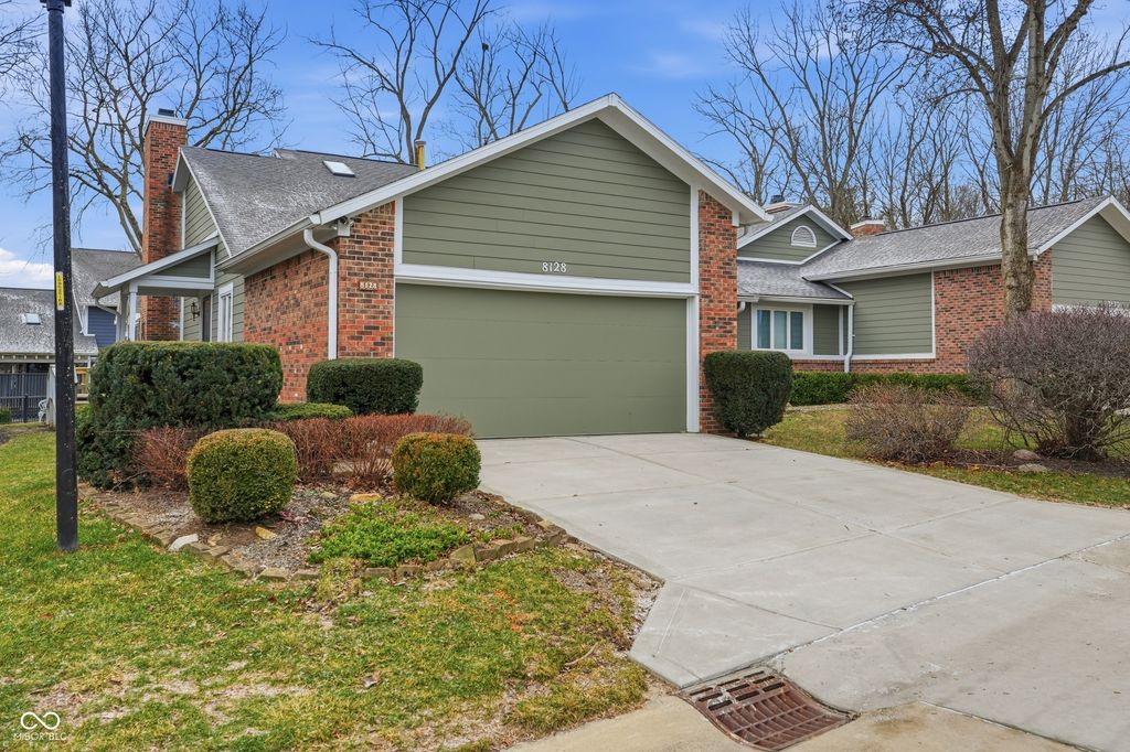 8128 Foxchase Circle, Indianapolis, IN 46256