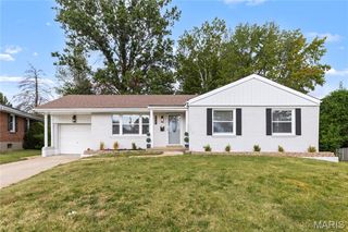 9435 Eastchester Drive, St Louis, MO 63136