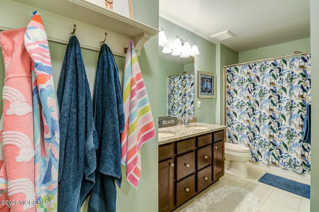 56 Eckert Drive 4204, Lincroft, NJ 07738