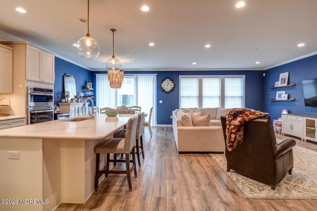 56 Eckert Drive 4204, Lincroft, NJ 07738