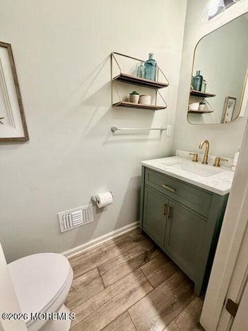 56 Eckert Drive 4204, Lincroft, NJ 07738