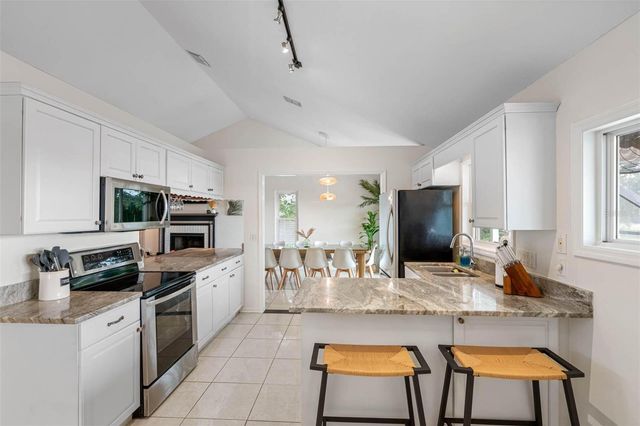 12692 PINEWAY DRIVE, Largo, FL 33773