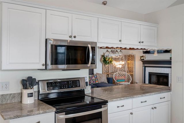 12692 PINEWAY DRIVE, Largo, FL 33773