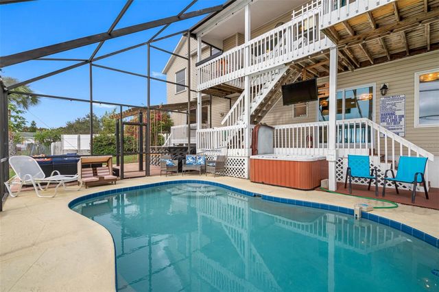 12692 PINEWAY DRIVE, Largo, FL 33773