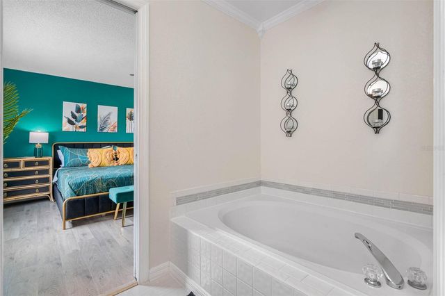 12692 PINEWAY DRIVE, Largo, FL 33773