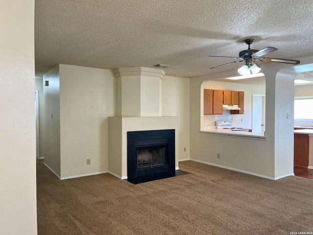 6439 BEECH TRAIL DR, Converse, TX 78109