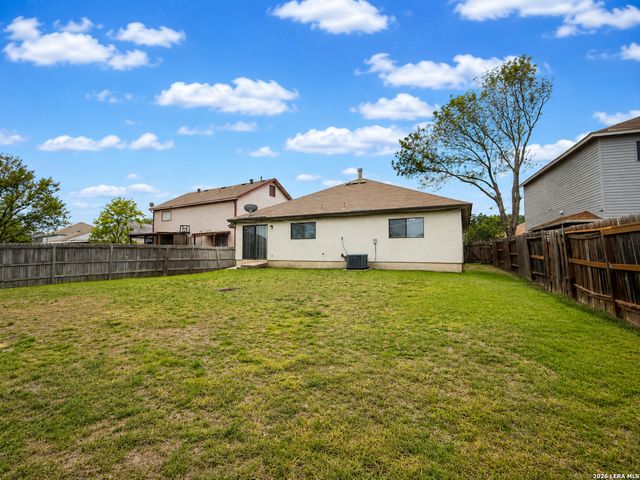 6439 BEECH TRAIL DR, Converse, TX 78109