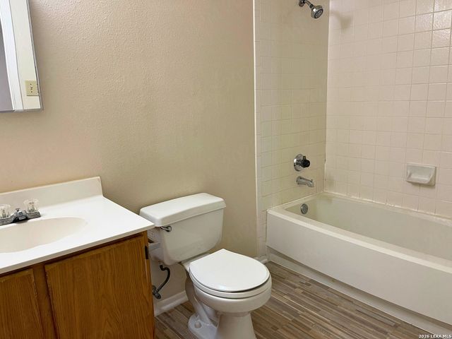6439 BEECH TRAIL DR, Converse, TX 78109