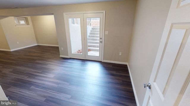 725 GLENEAGLES DR, Fort Washington, MD 20744