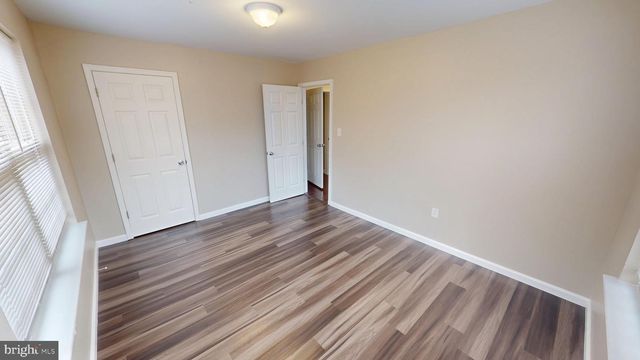 725 GLENEAGLES DR, Fort Washington, MD 20744