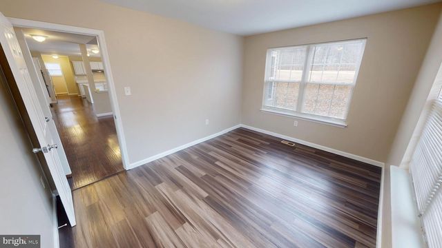 725 GLENEAGLES DR, Fort Washington, MD 20744