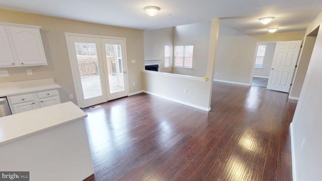 725 GLENEAGLES DR, Fort Washington, MD 20744