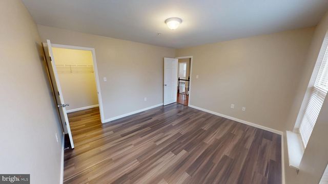 725 GLENEAGLES DR, Fort Washington, MD 20744