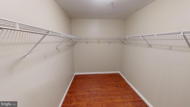 725 GLENEAGLES DR, Fort Washington, MD 20744