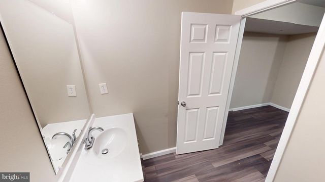 725 GLENEAGLES DR, Fort Washington, MD 20744