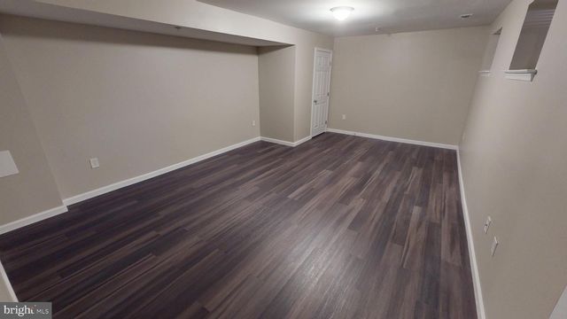 725 GLENEAGLES DR, Fort Washington, MD 20744