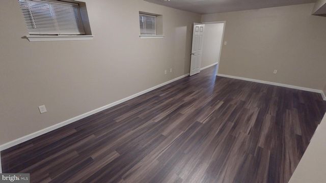 725 GLENEAGLES DR, Fort Washington, MD 20744