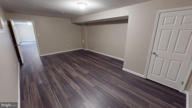 725 GLENEAGLES DR, Fort Washington, MD 20744