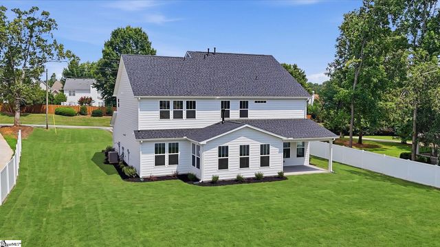 1022 Devenger Road, Greer, SC 29650