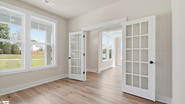 1022 Devenger Road, Greer, SC 29650