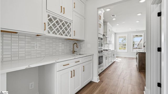 1022 Devenger Road, Greer, SC 29650